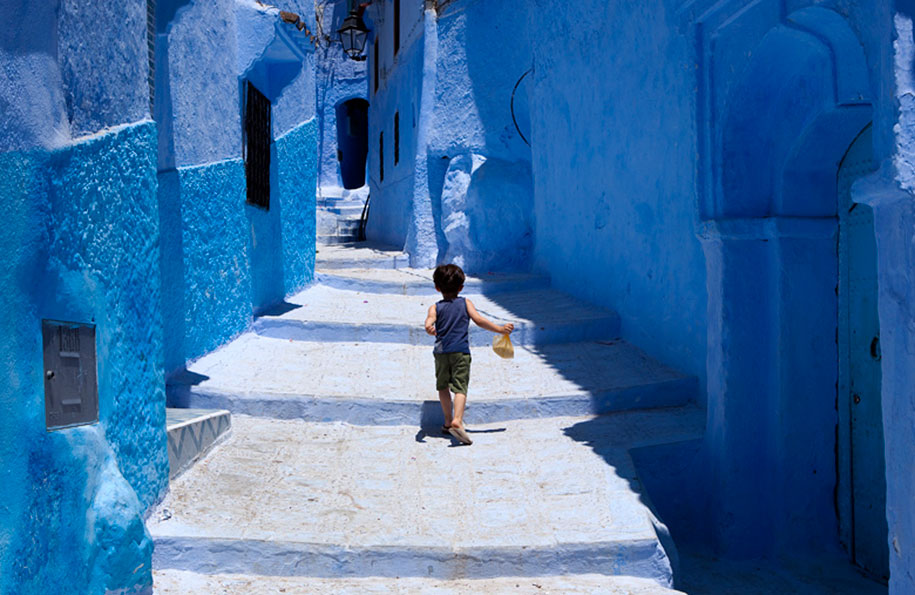 blue-town-walls-chefchaouen-morocco-11
