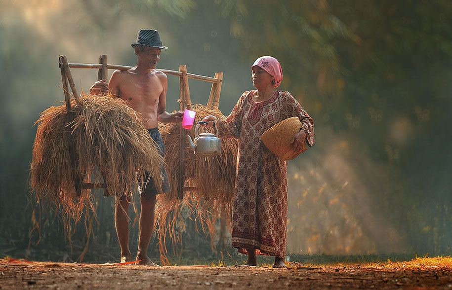 village-life-indonesia-herman-damar-8