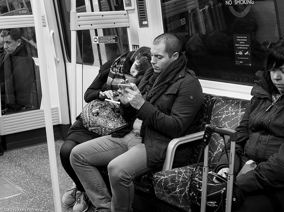 death-of-conversation-smartphone-obsession-photography-babycakes-romero-11