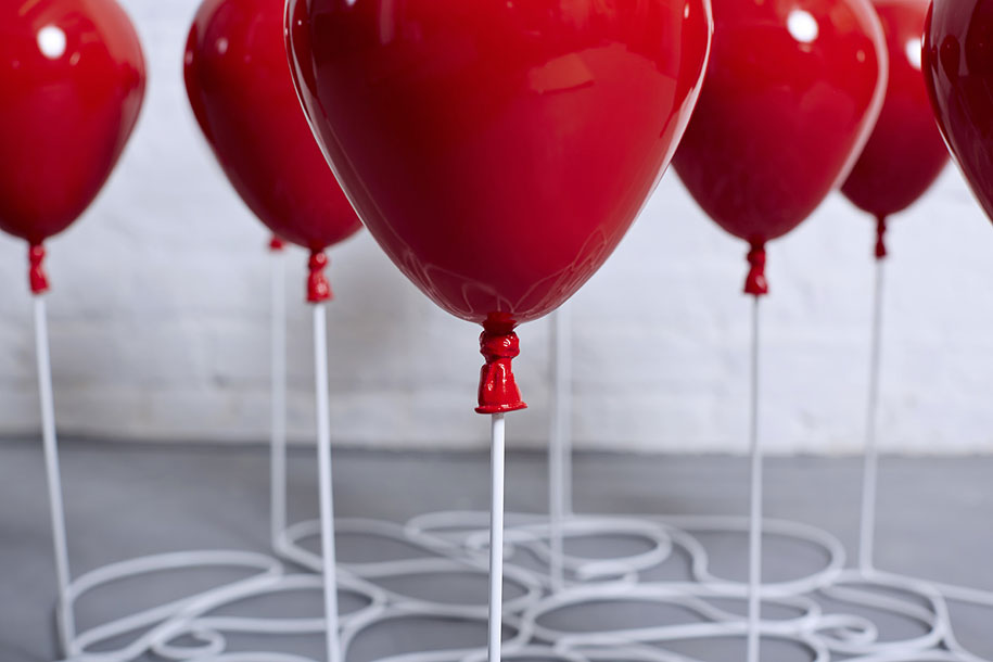 illusion-coffee-up-balloon-table-christopher-duffy-london-4