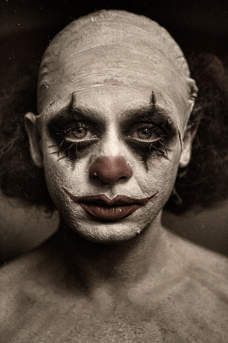 macabre-scary-clown-portraits-clownville-eolo-perfido-28