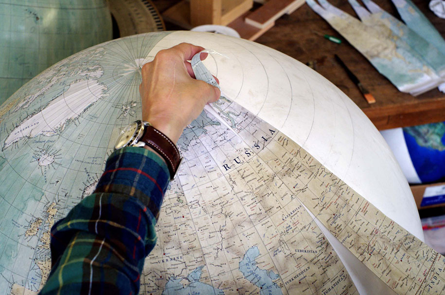hand-made-classical-globes-peter-bellerby-globemakers-1