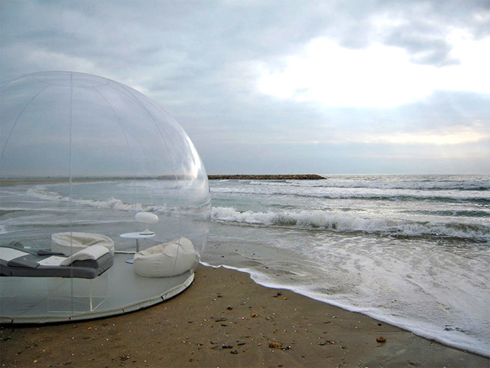 see-through-bubble-tent-sleep-outside-2