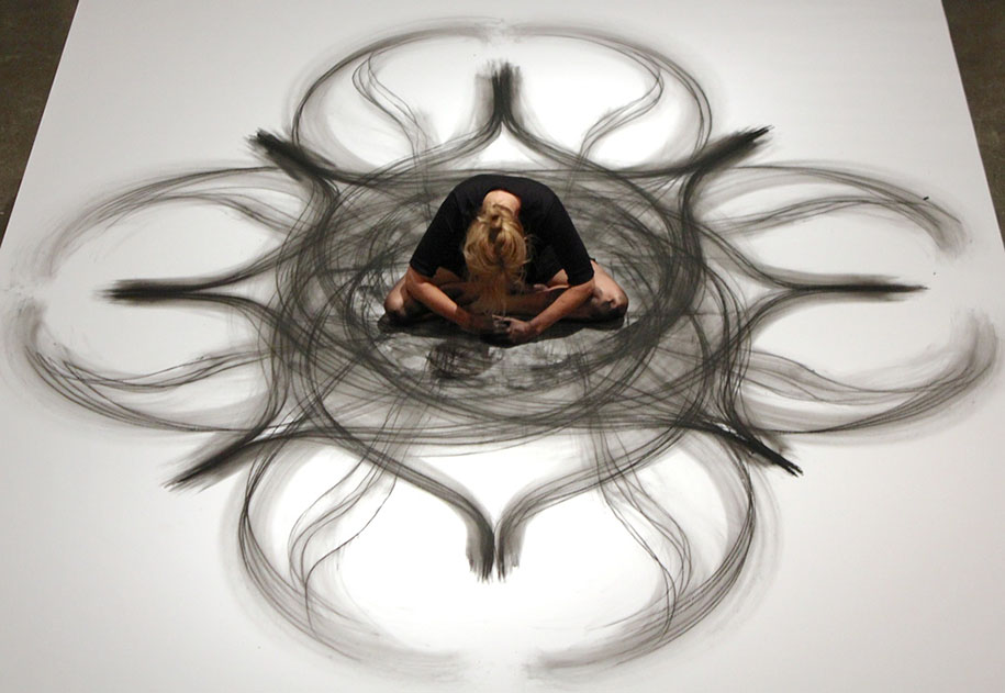 Artist Uses Dance Movements To Create Stunning Charcoal