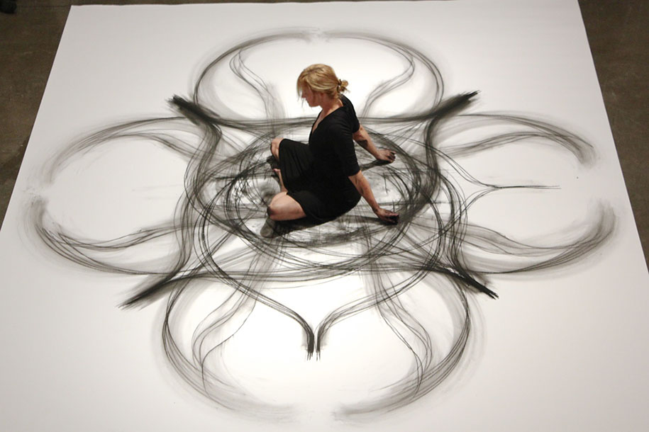Artist Uses Dance Movements To Create Stunning Charcoal