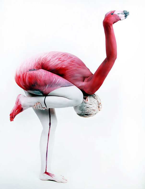Body Painting Illusion Turns Humans Into Animals