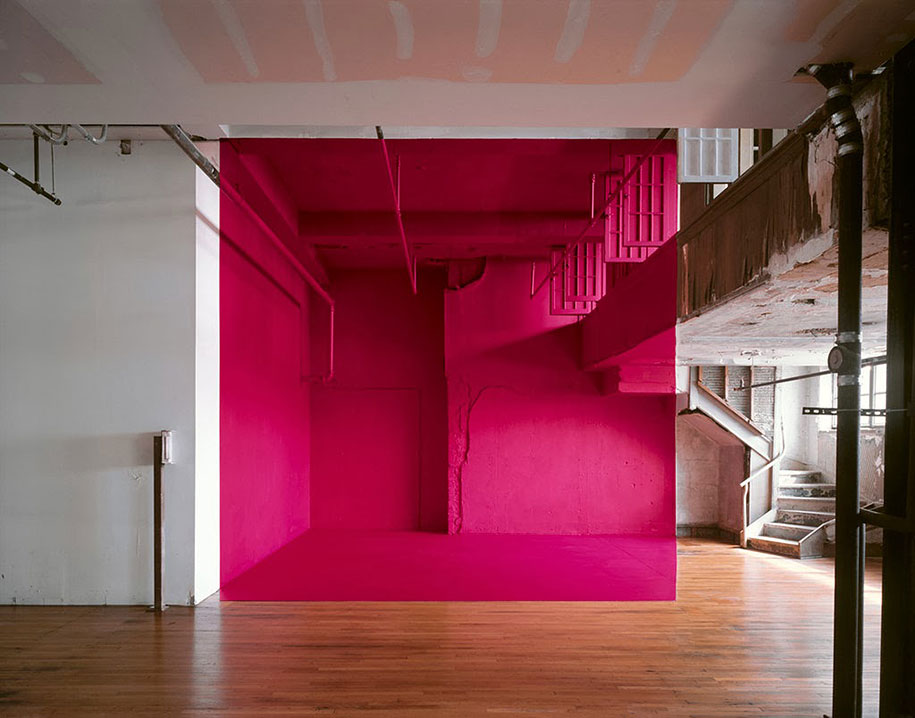 forced-perspective-art-bending-space-georges-rousse-12