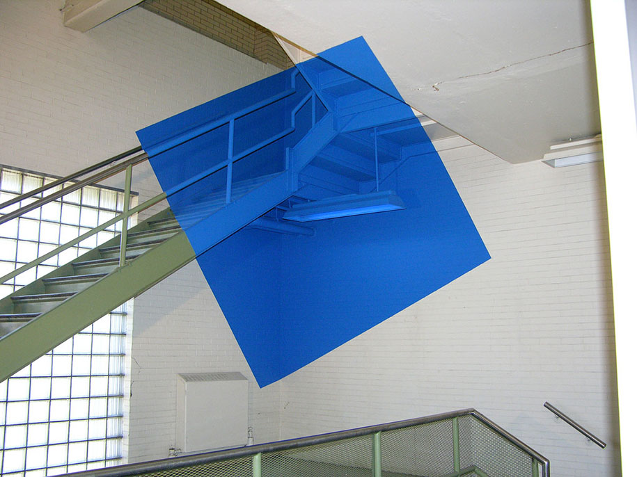forced-perspective-art-bending-space-georges-rousse-6