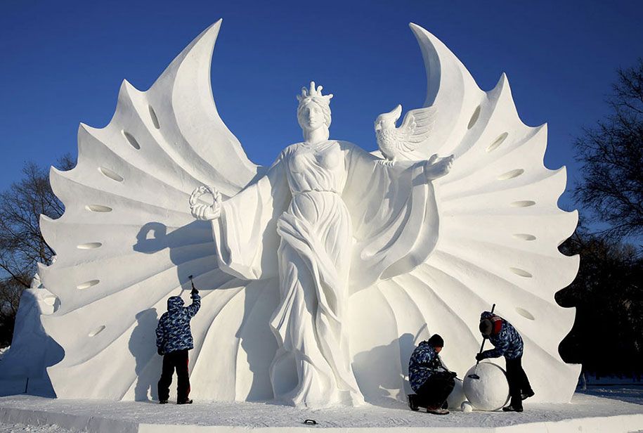 Amazing Ice And Snow Art From The 31st Harbin International Festival