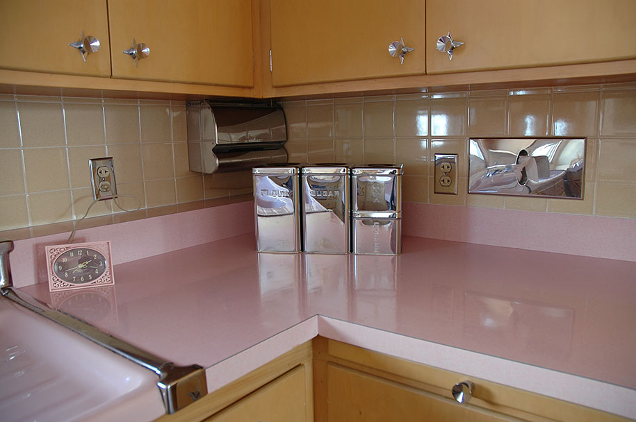 pink kitchen set step 2