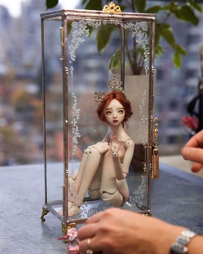enchanted-sad-porcelain-dolls-marina-bychkova-3