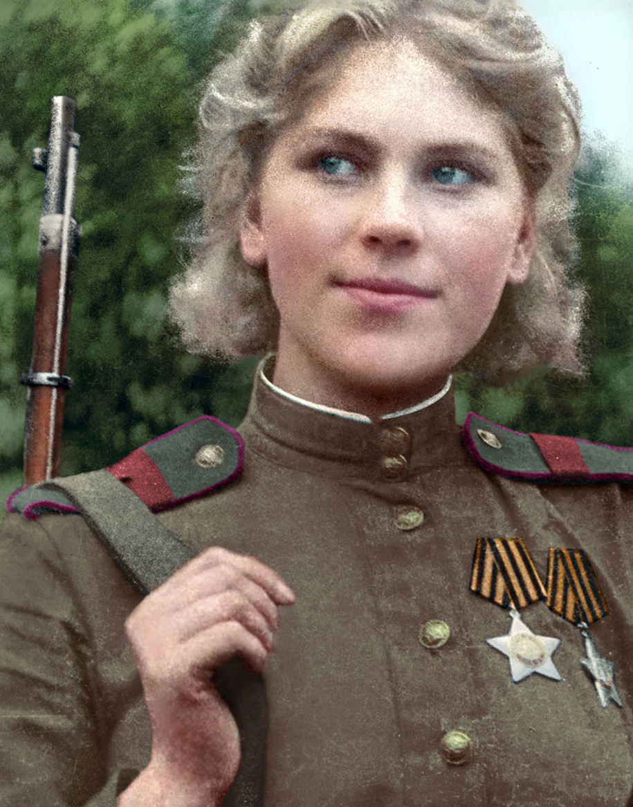 25 Unseen Colored Photos Of Russian People From 1900 1965 Demilked