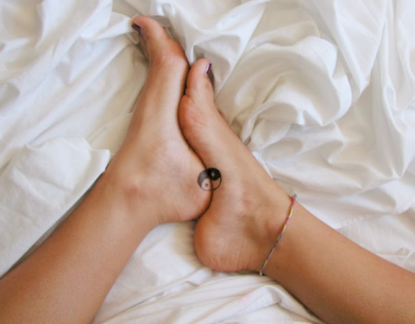 minimal-foot-tattoos-14
