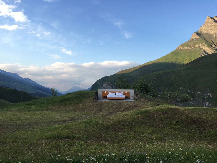mountain bed suite swiss alps null stern hotel 2 - Dormir literalmente ao ar livre nos Alpes suíços vendo as estrelas