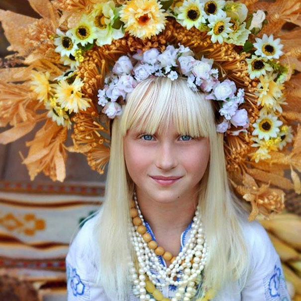 traditional ukrainian flower crowns treti pivni 14 - Mulheres e as coroas florais tradicionais de seu país