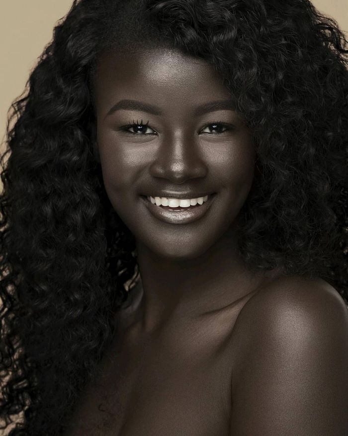 dark-skin-model-melanin-goddess-khoudia-diop-5