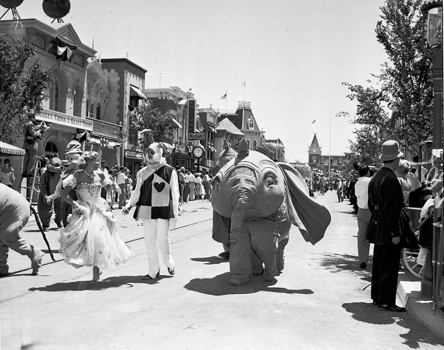disneyland opening day 1955 24 - Dia de abertura da Disneylândia em 1955
