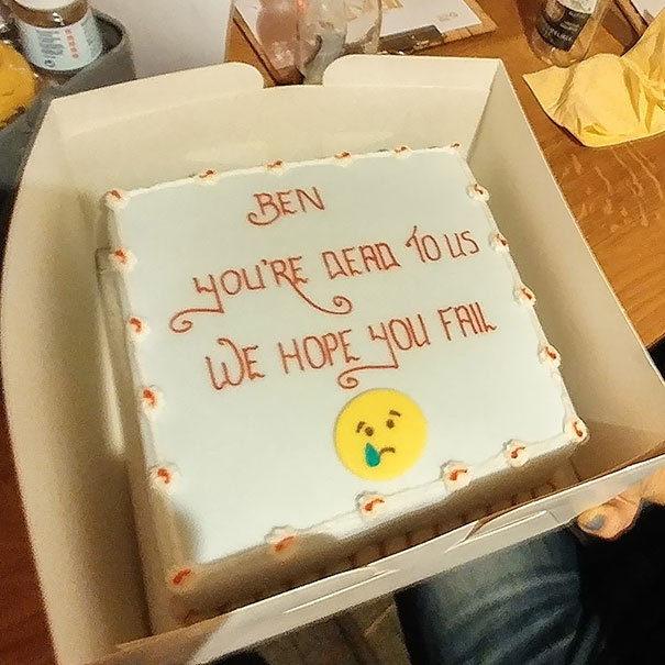 15 Funniest Farewell Cakes Employees Got On Their Last Day