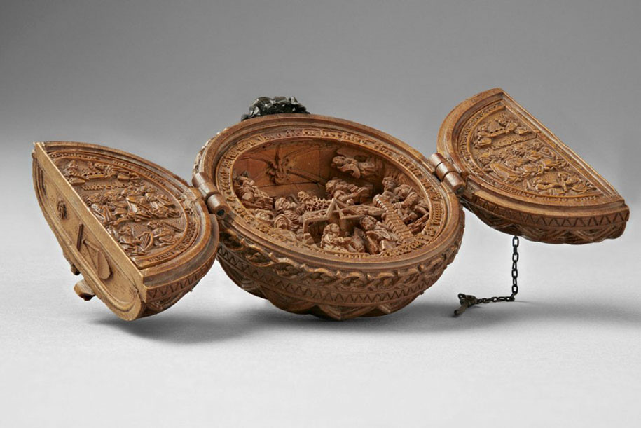Incredibly Rare 16th-Century Boxwood Carvings Are So Miniature, X-Rays