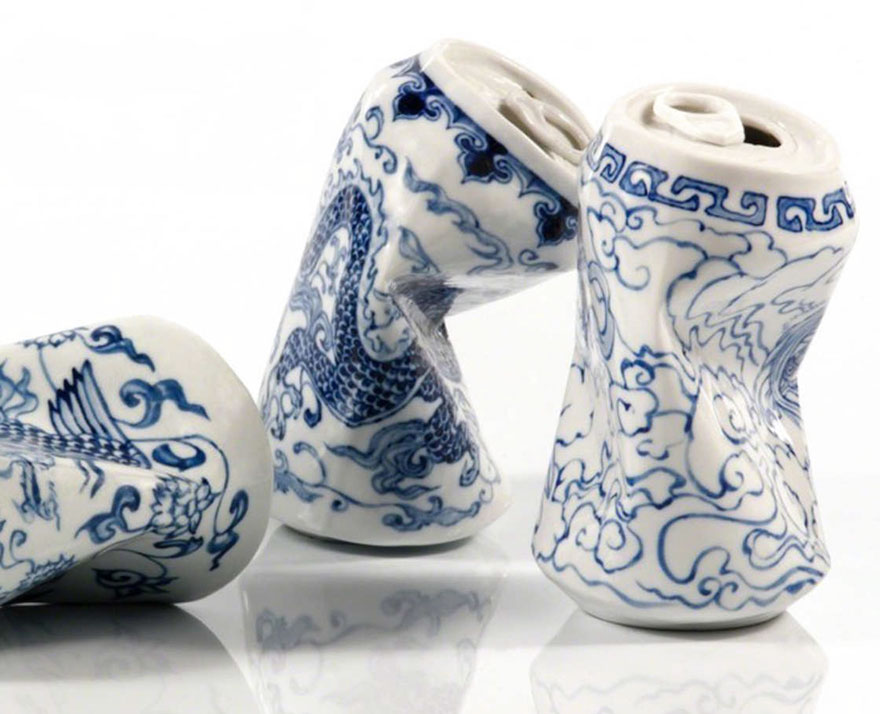 porcelain cans sculptures drinking tea lei xue 3 - Latas de refrigerante esmagadas feitas de porcelana