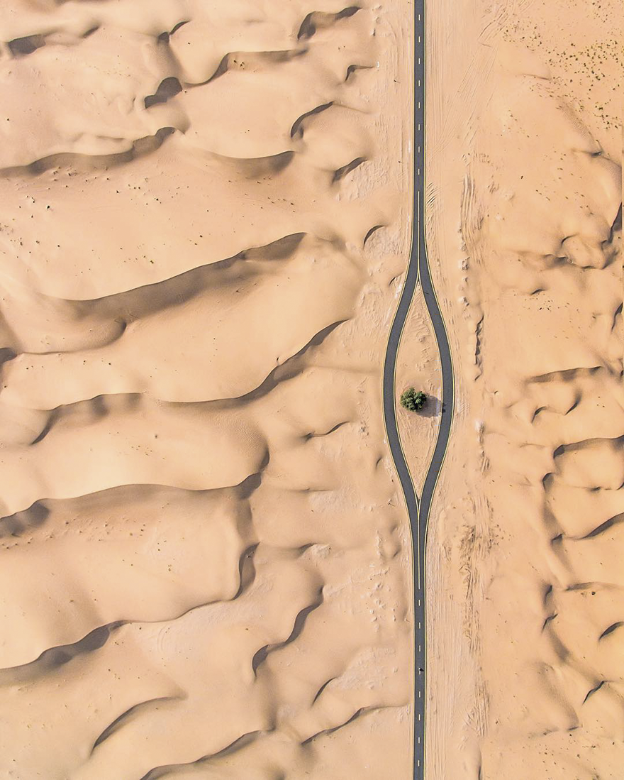 amazing desert aerial photography irenaeus herok 3 - 20 fotos aéreas impressionantes que mostram o deserto tomando conta de Dubai