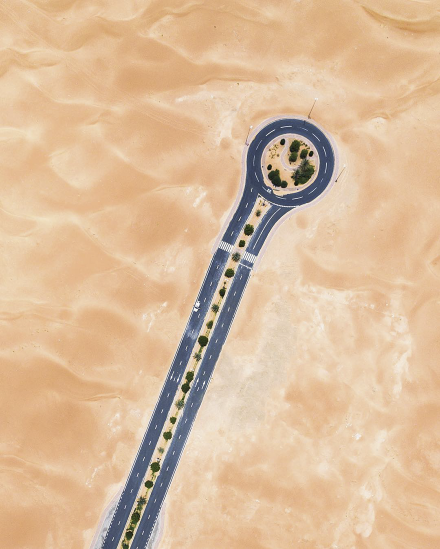 amazing desert aerial photography irenaeus herok 4 - 20 fotos aéreas impressionantes que mostram o deserto tomando conta de Dubai