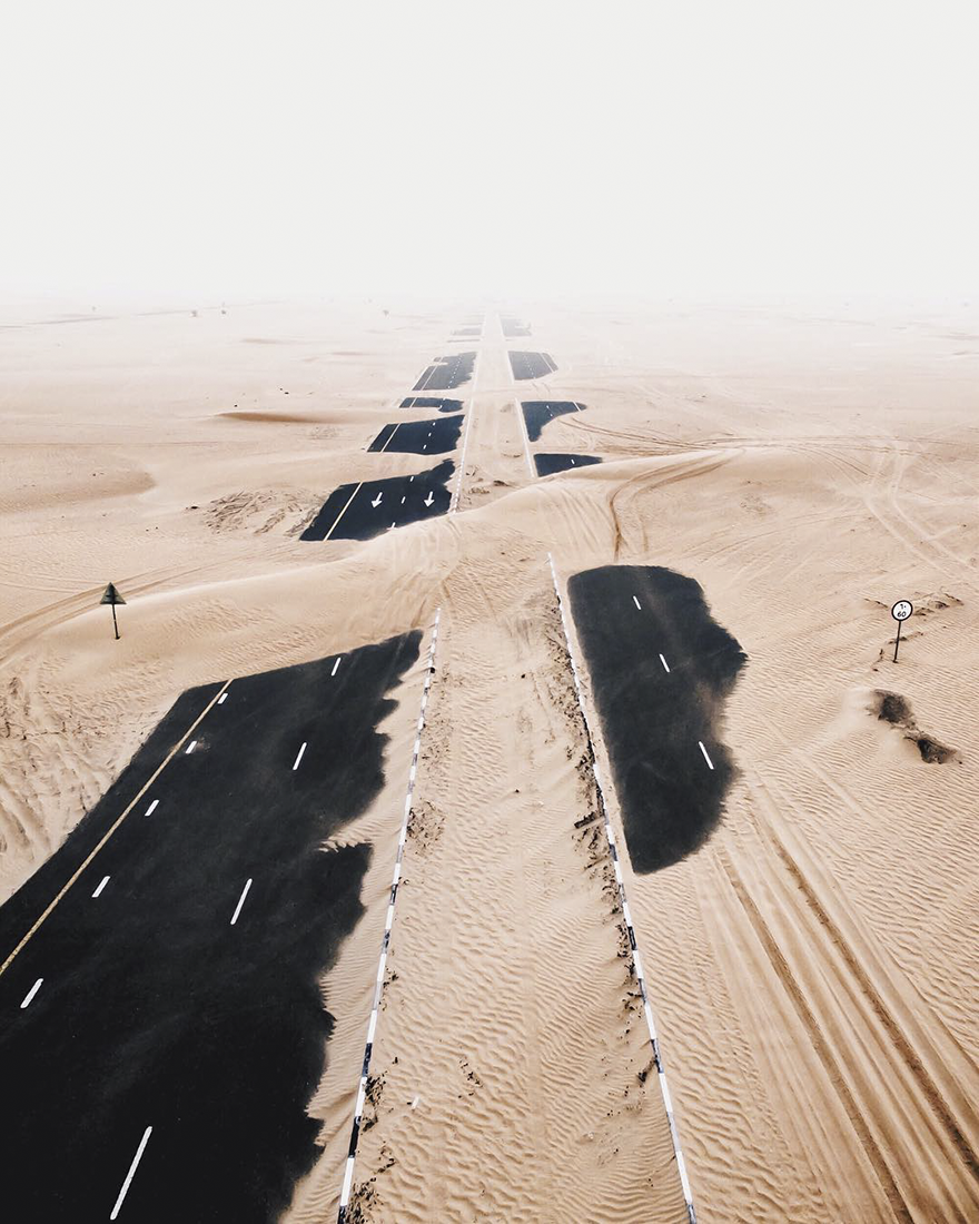 amazing desert aerial photography irenaeus herok 5 - 20 fotos aéreas impressionantes que mostram o deserto tomando conta de Dubai