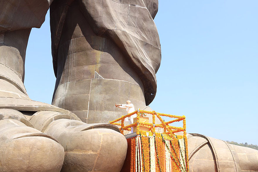 statue of unity revealed india 8 - Estátua mais alta do mundo é 6 vezes maior do que o Cristo Redentor