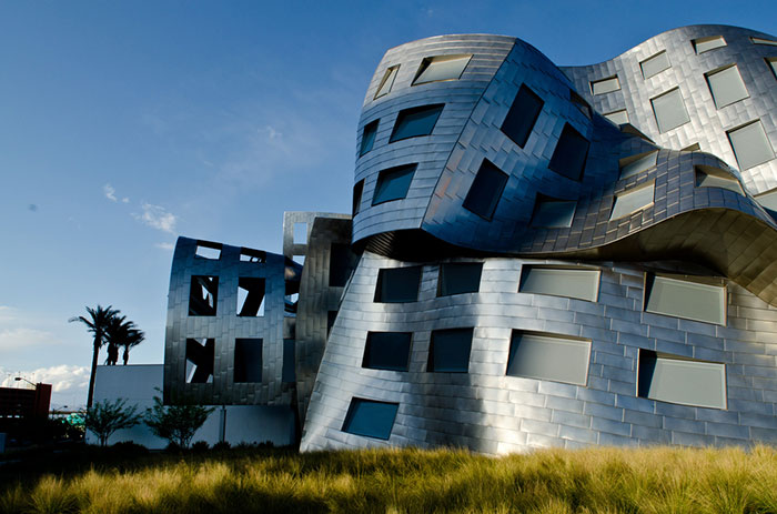 5c501143b38cc las vegas 5c487087b19f9  700 - Os impressionantes edifícios do arquiteto Frank Gehry
