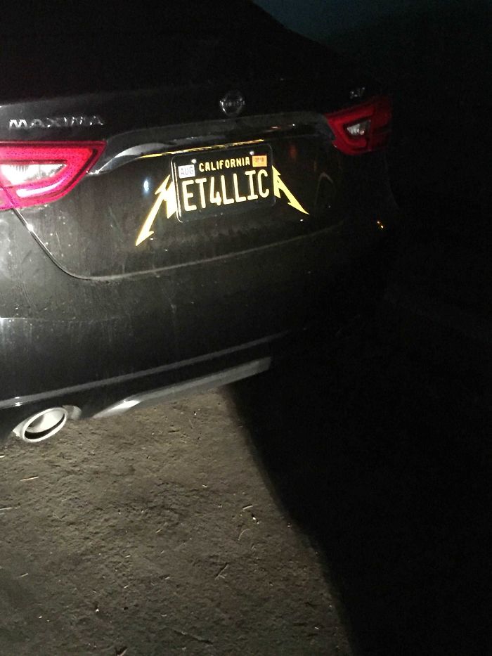 30 Funny And Creative License Plates People Spotted On The Roads