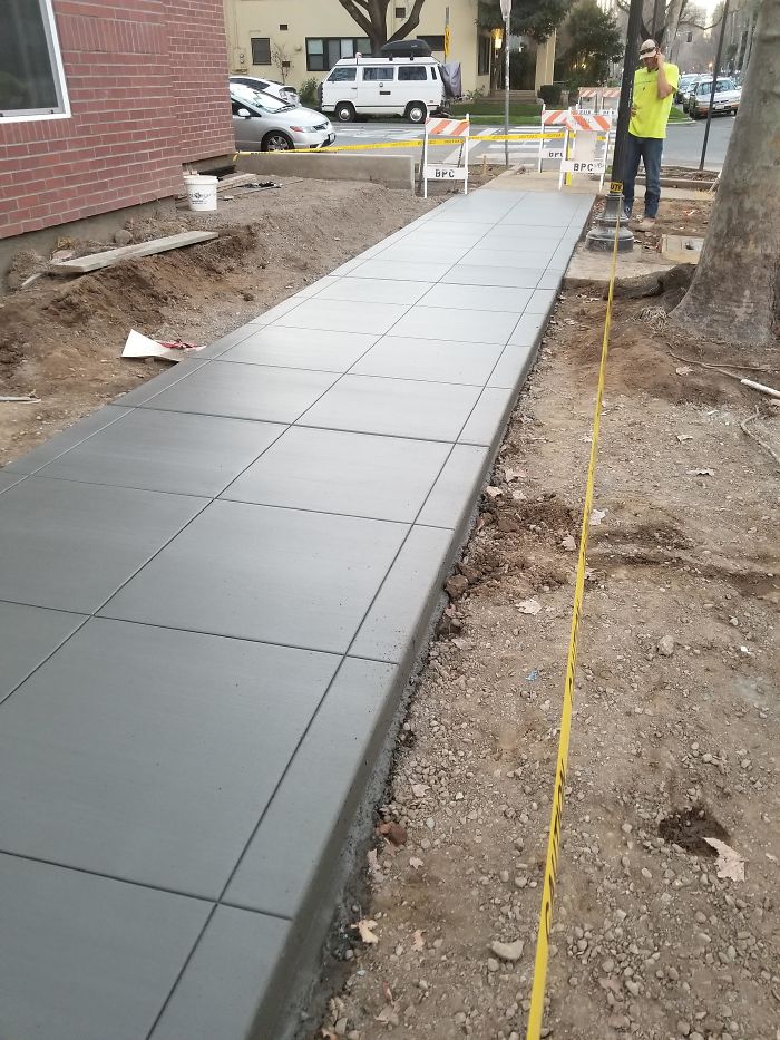 21 Incredibly Satisfying Pics Of Freshly Laid Concrete | DeMilked